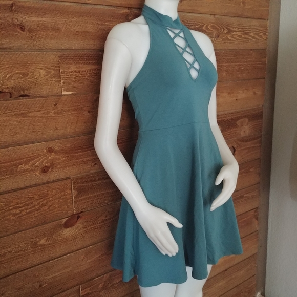 Express Blue Sleevless and Backless Dress - Picture 3 of 9